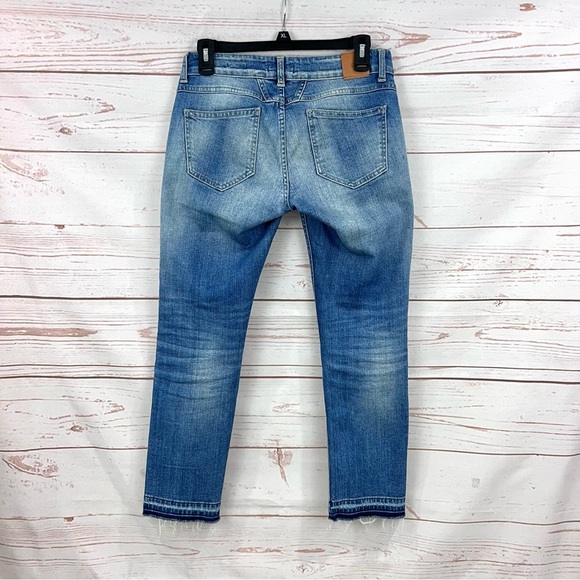 Closed Made In Italy Starlet Raw Released Hem Distressed Faded Crop Jeans - Picture 6 of 16